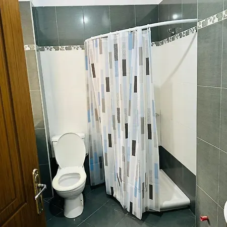 Proper 1 Lejlighed Gjirokastër